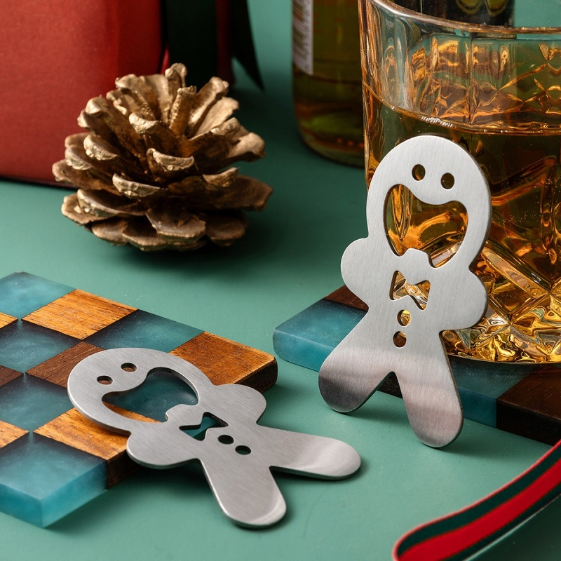 Gingerbread Man Bottle Opener  - Kitchen Gadgets Men recension och pris