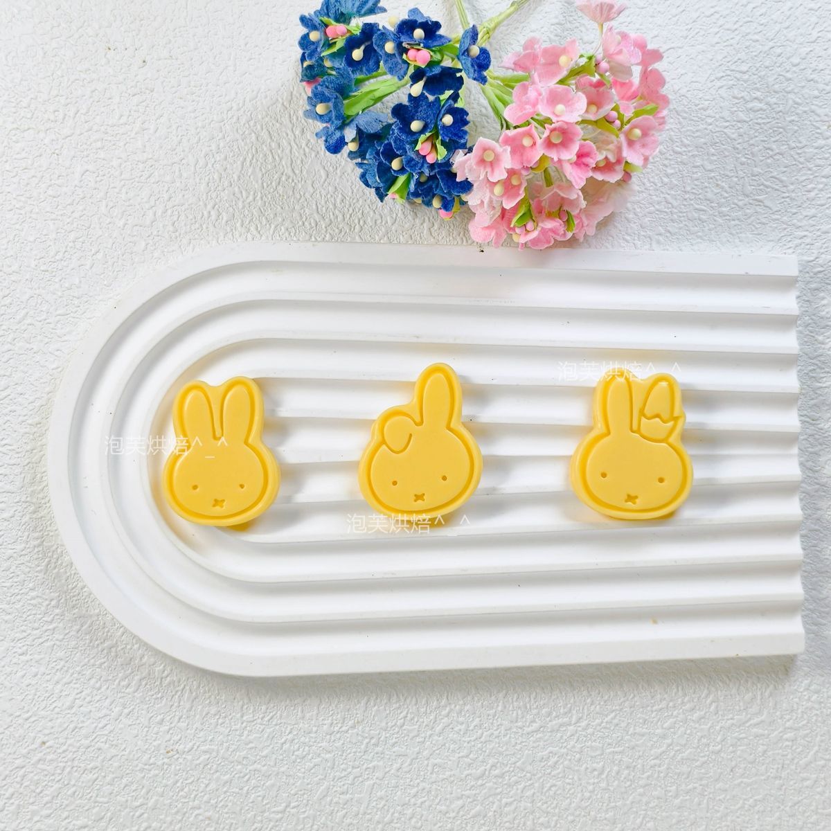 Cute 3D Press Cookie Mold with - Kitchen Handy Gadgets recension och pris