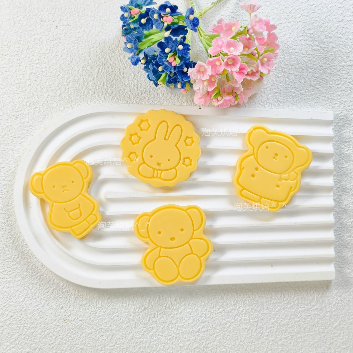 Cute 3D Press Cookie Mold with - Kitchen Handy Gadgets recension och pris